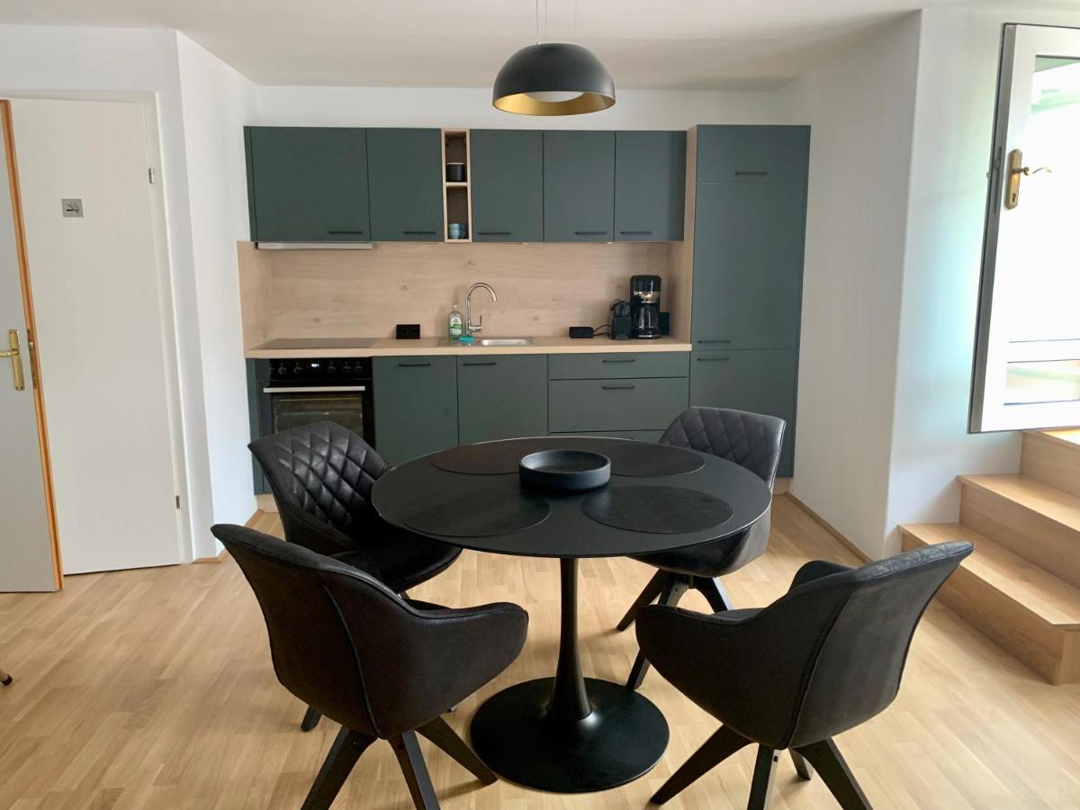 Air-Conditioned, Quiet Apartment With A Terrace In Center Of St Poelten - Smart Tv Sankt Poelten Exteriör bild