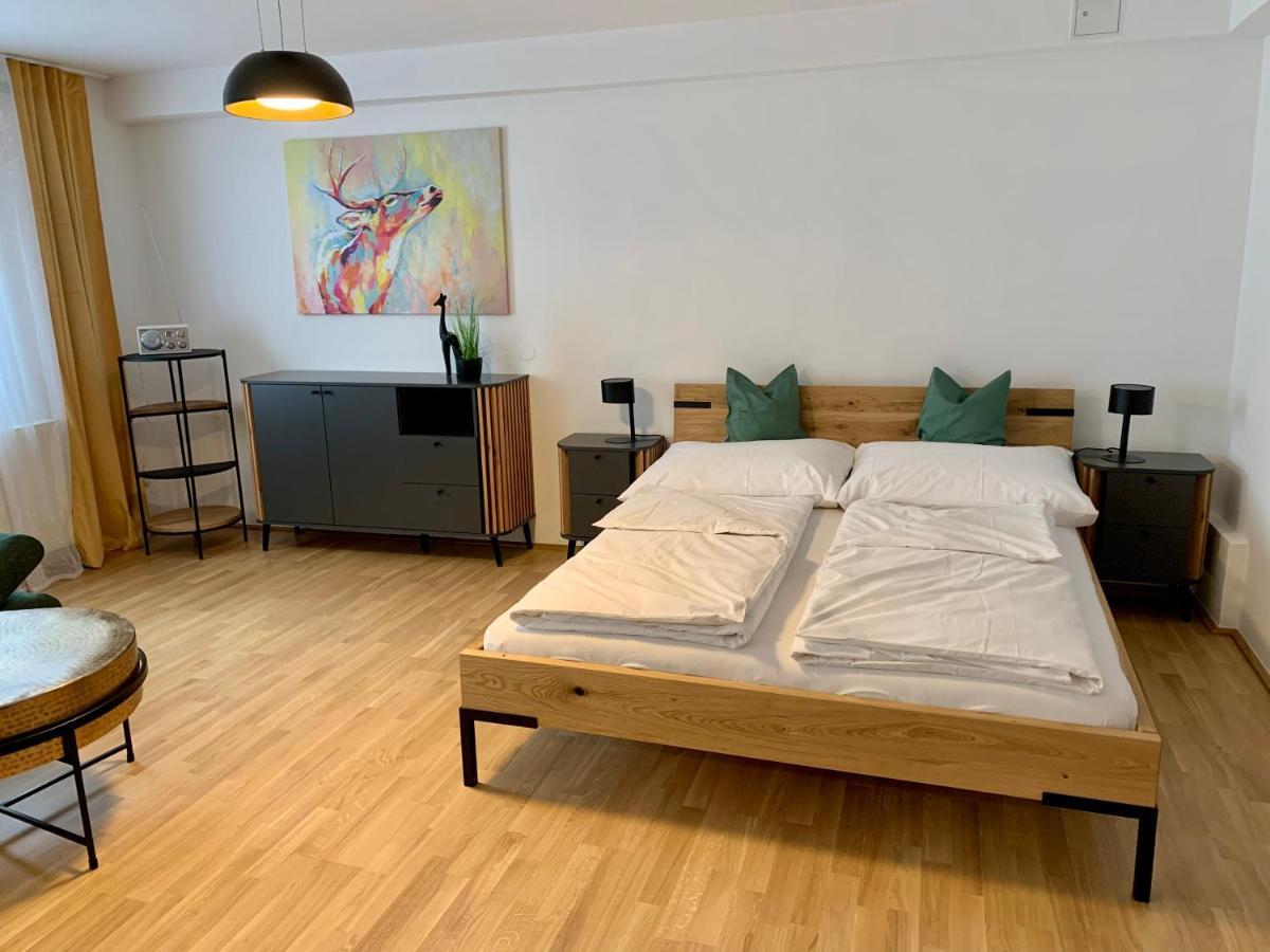 Air-Conditioned, Quiet Apartment With A Terrace In Center Of St Poelten - Smart Tv Sankt Poelten Exteriör bild
